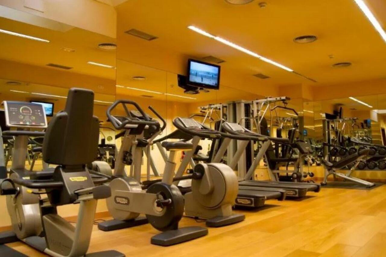 Hotel Villamadrid Luaran gambar
