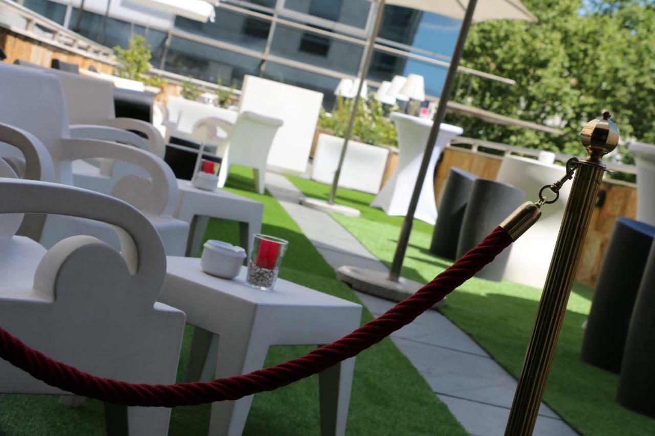 Hotel Villamadrid Luaran gambar